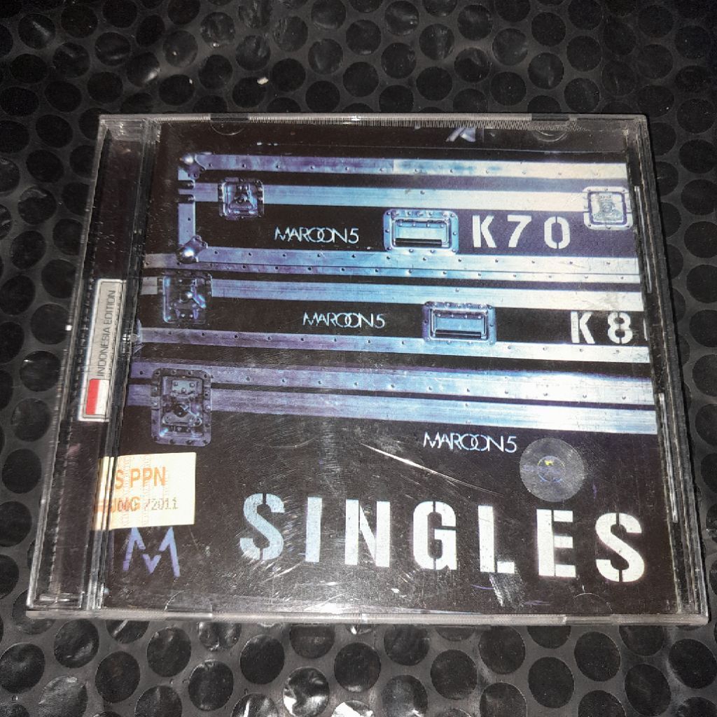cd maroon 5 singles