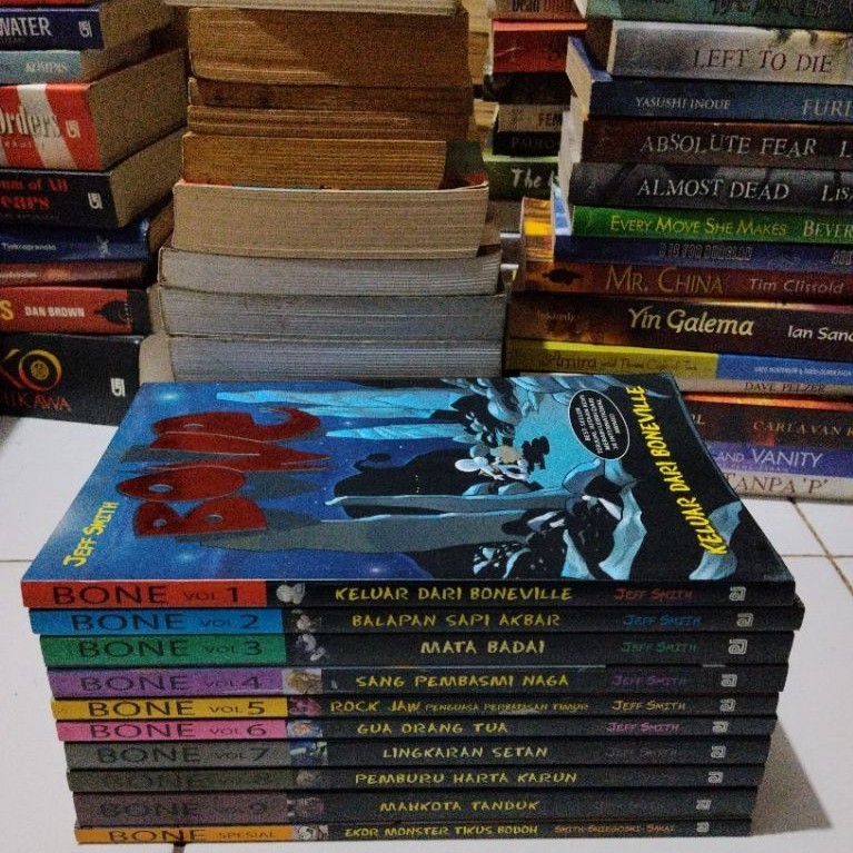 Komik original BONE 1-10 by Jeff Smith