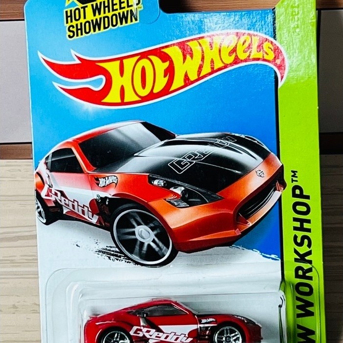 MM21 XA HOTWHEELS Nissan 370z Merah Greddy Hotwheels HW WORKSHOP