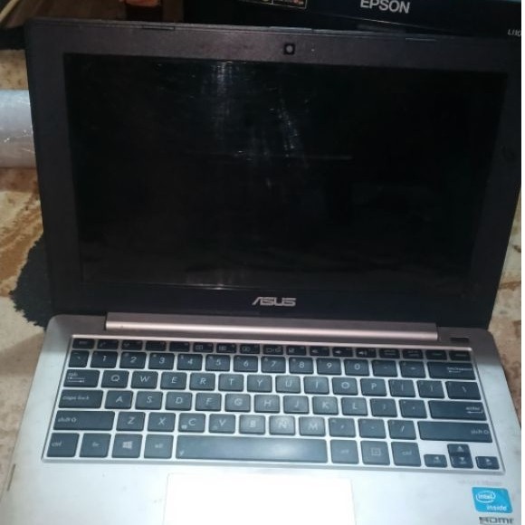 laptop asus x201ep