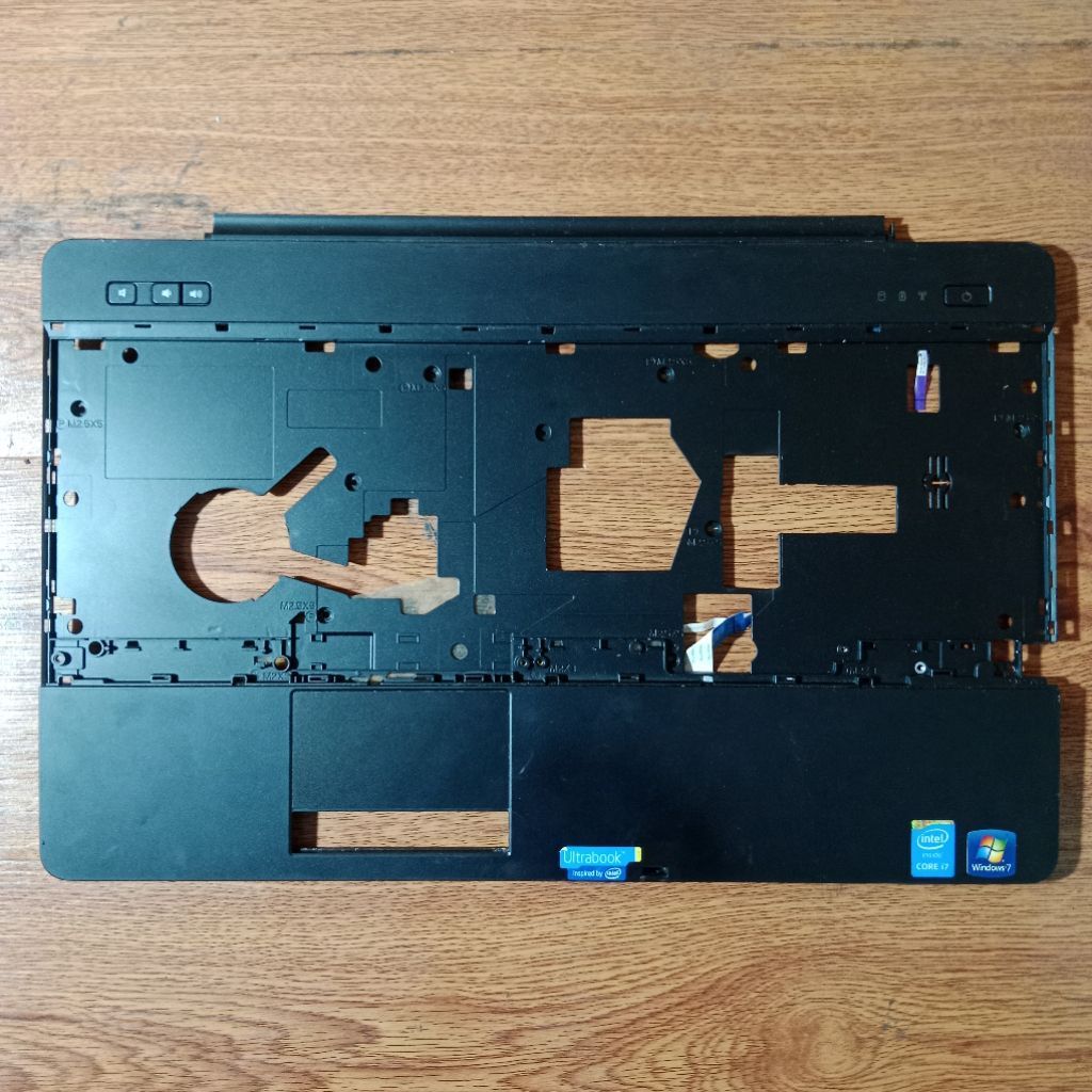 Frame / Frameless keyboard Dell latitude E6540 Copotan original unit sesuai poto