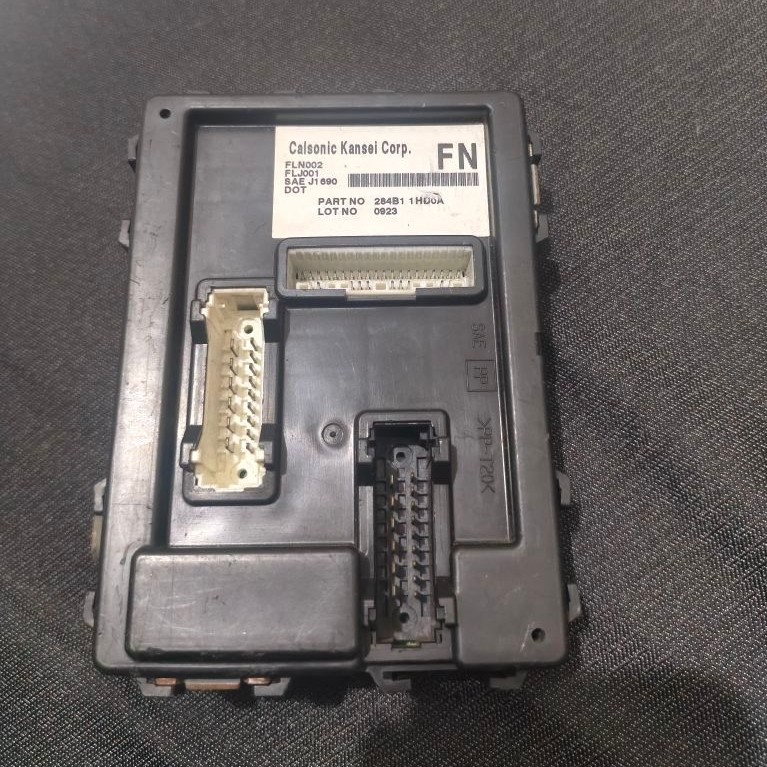 Bcm/ipdm Nissan march original