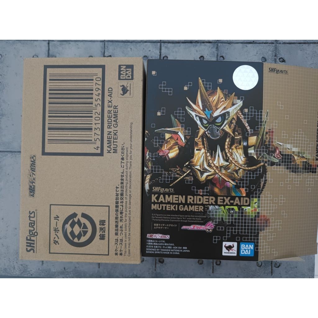 SHF Kamen rider ex aid muteki gamer limited original kamen rider ex aid genm