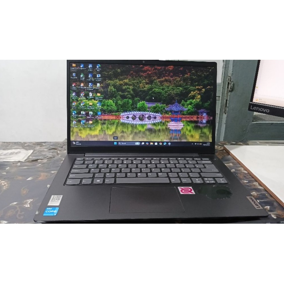 Laptop Lenovo V14 G2 ITL