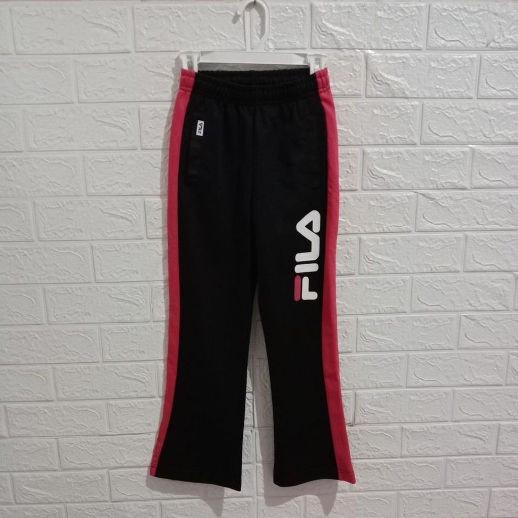 Trackpants cutbray anak FILA size 130/LP 50 P 76