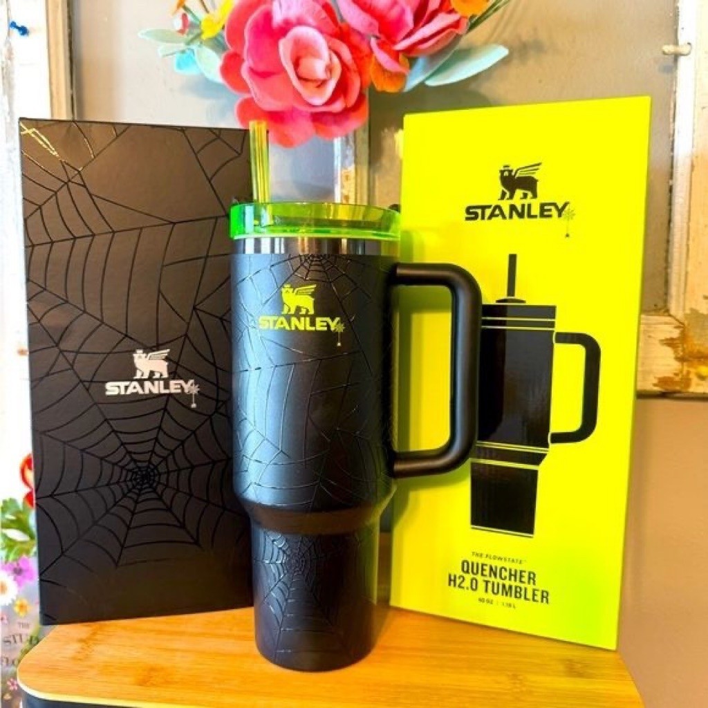 Stanley Spider Man Edition Quencher