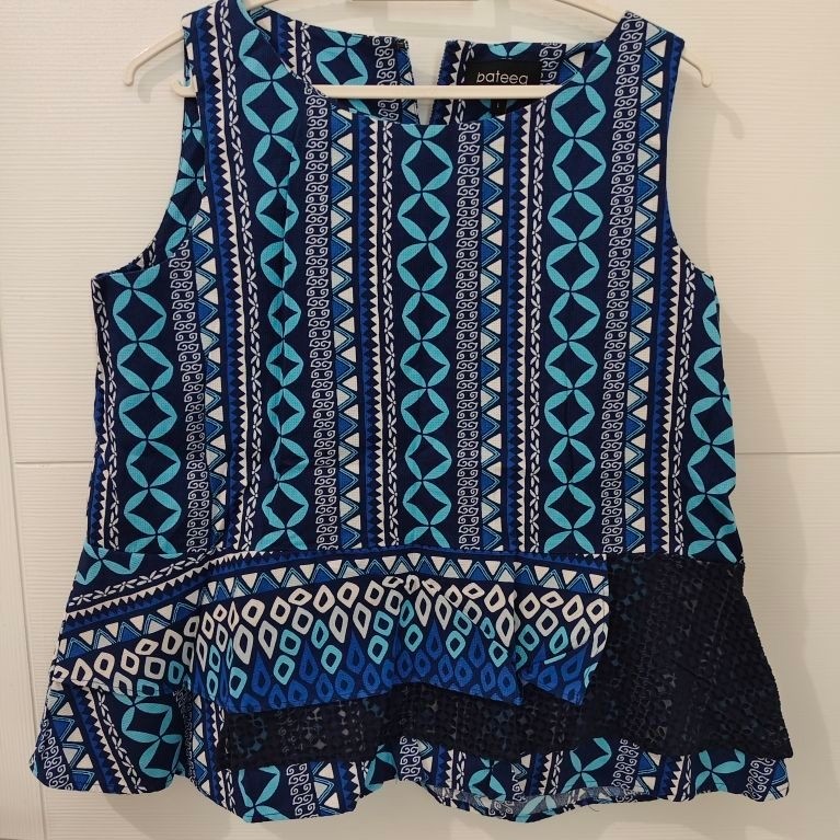Preloved atasan Batik wanita BATEEQ