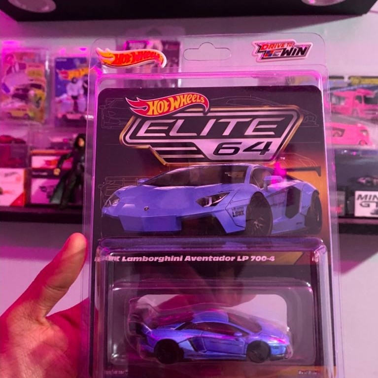 Hot Wheels Elite 64 LBWK Lamborghini