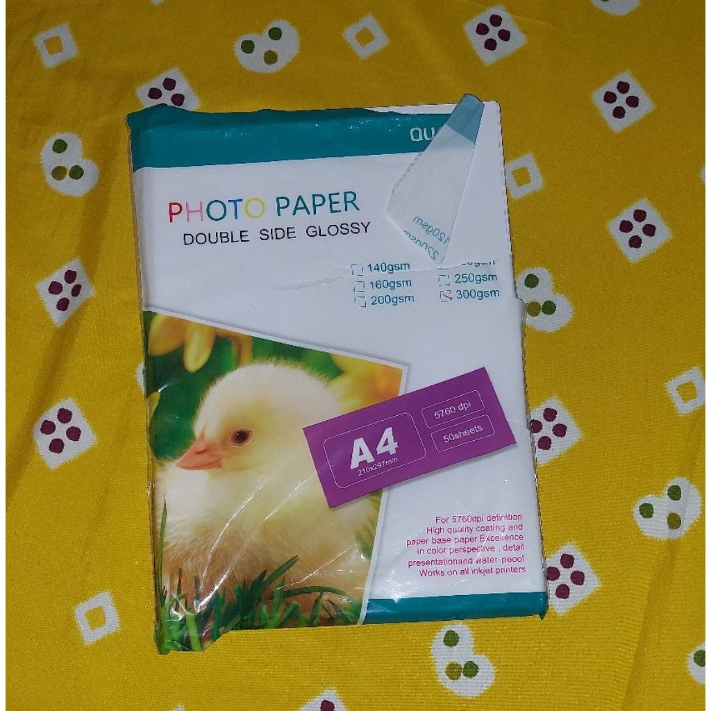 Kertas Photo  Glossy 2 sisi A4 gramasi 300