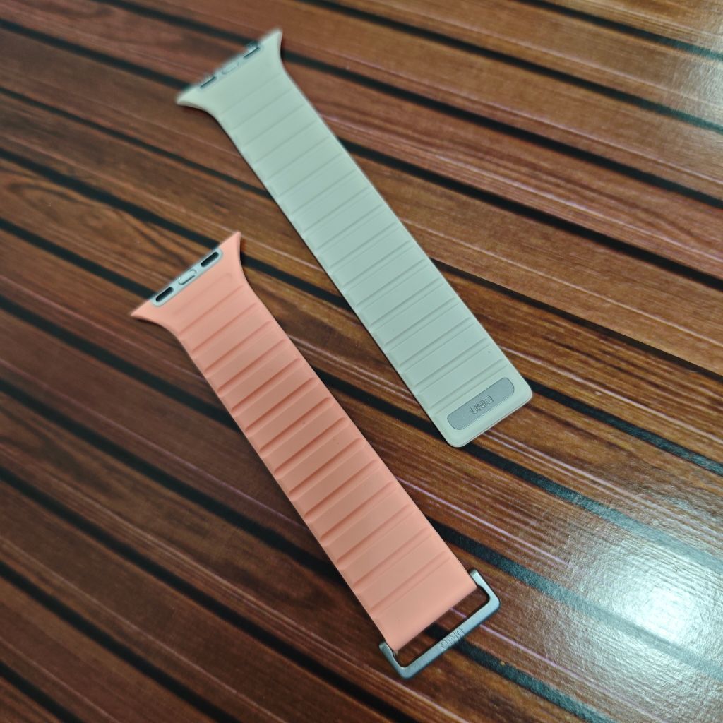 UNIQ Revix Evo Reversible Strap Original Apple Watch Band PINK IVORY Second Good Condition 2nd Bekas