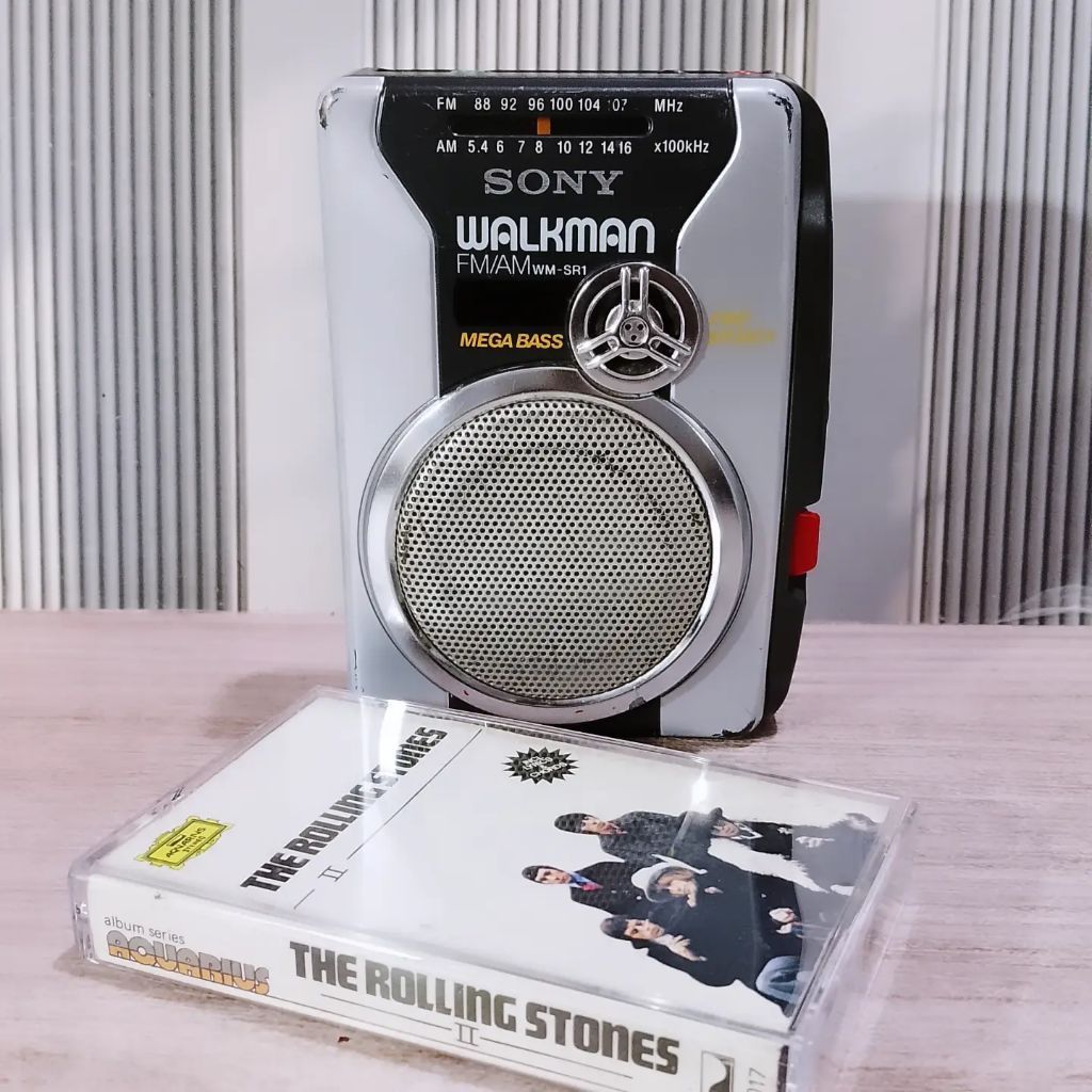Walkman Stereo Radio Cassette Player SONY WM-SR1