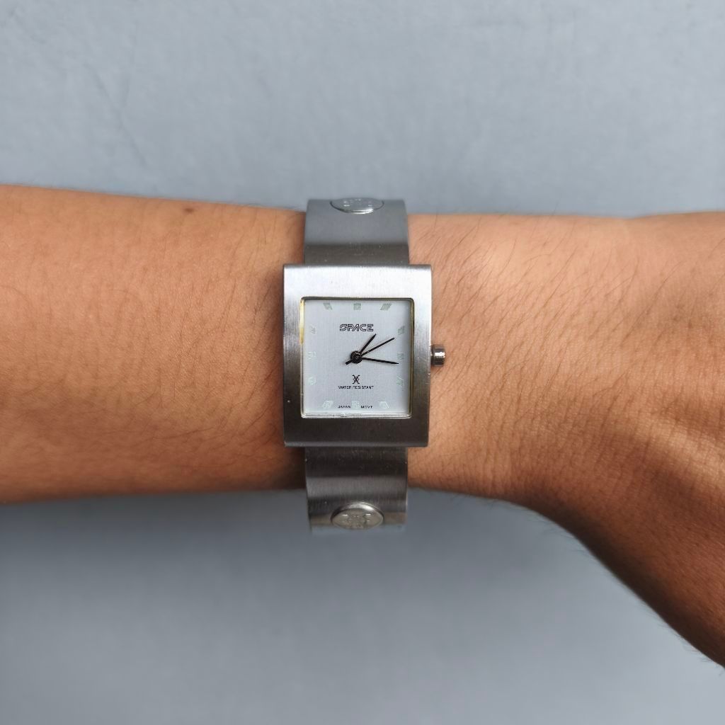 JAM TANGAN SPACE BEKAS SECOND NOT SEIKO NOT CASIO
