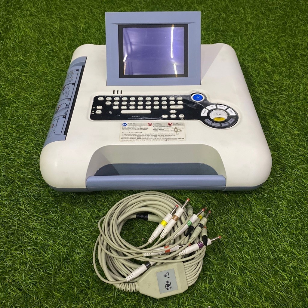EKG 12 chanel MEDIANA type YM8 12i