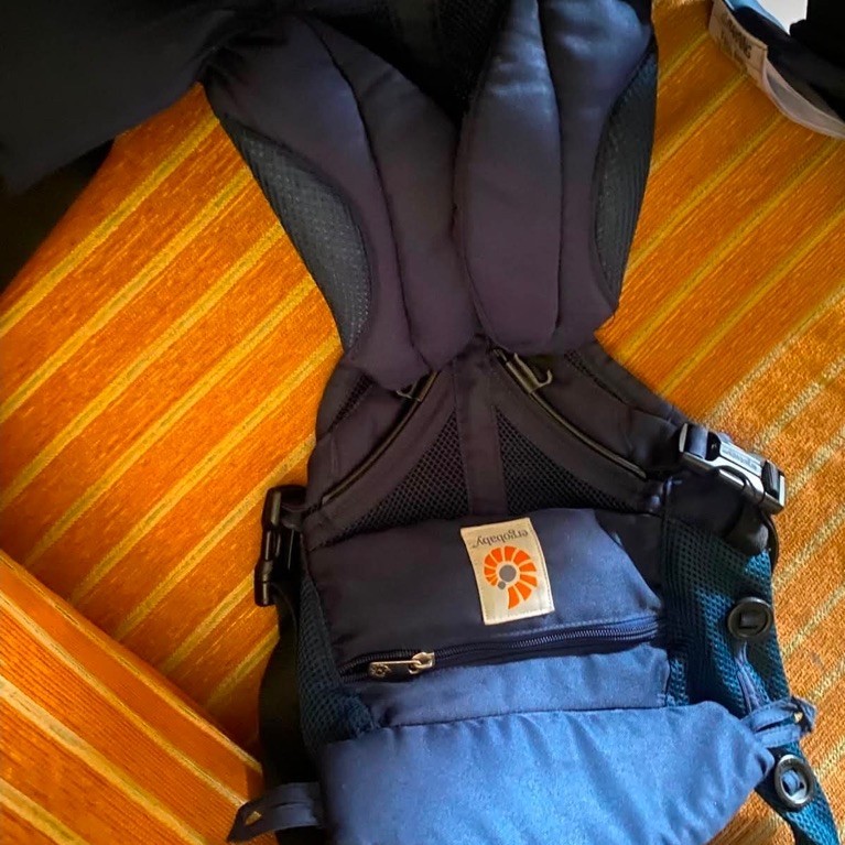 Ergobaby omni 360 preloved gendongan bayi