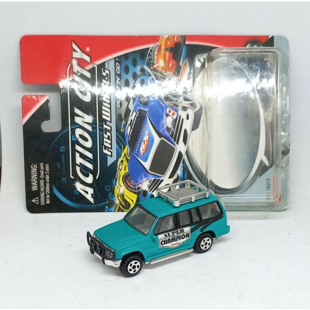 realtoy 1995 mitsubishi montero pajero action city loose diecast 1/64 (t)