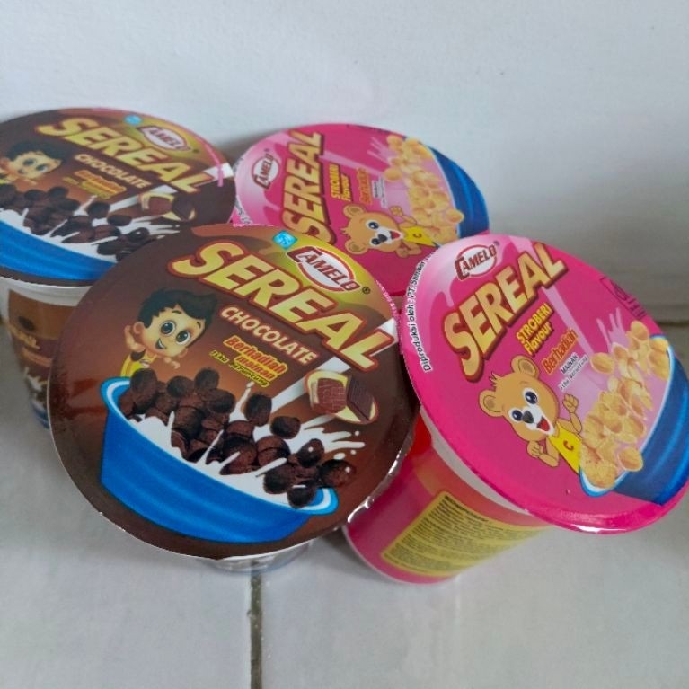 Sereal Amelo Sereal Anak Cup Chocolate Stroberi 1pcs