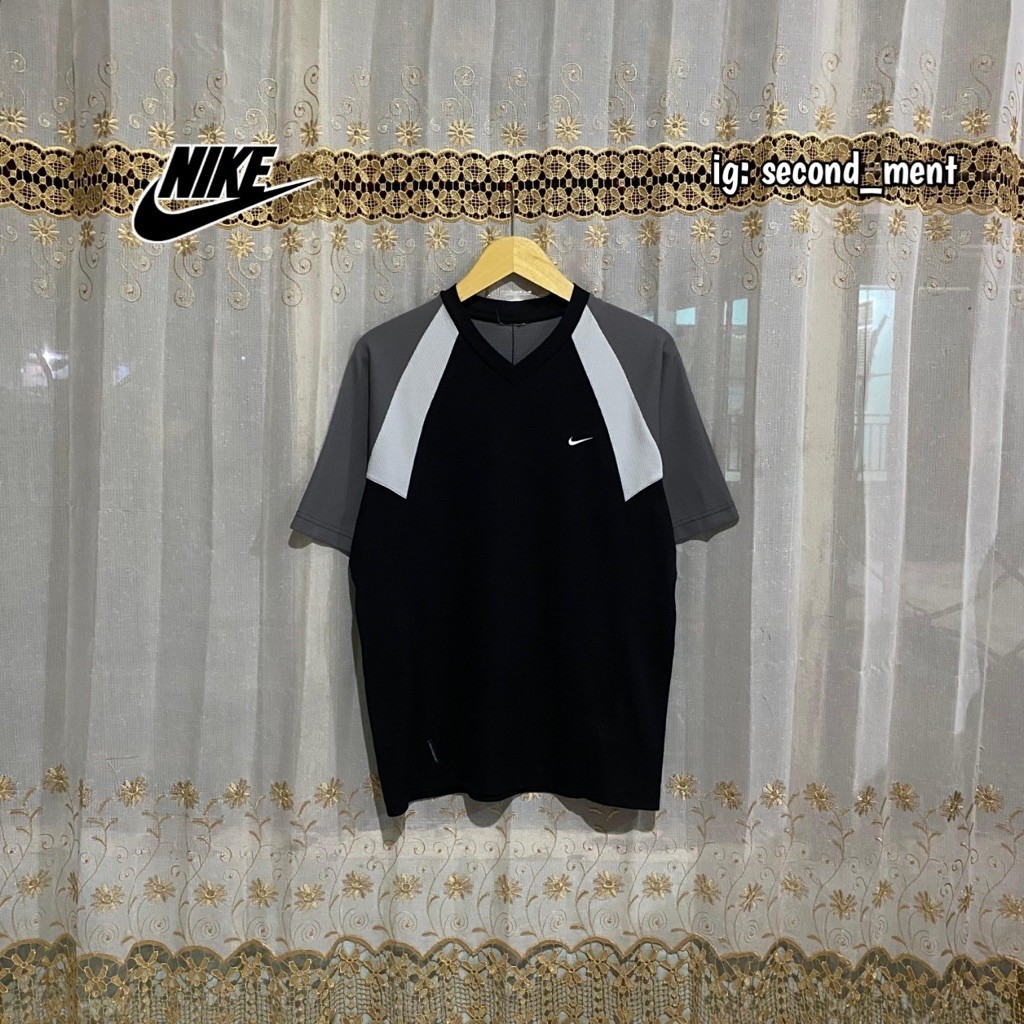 JERSEY / ATASAN OLAHRAGA NIKE SPHERE DRY ORIGINAL