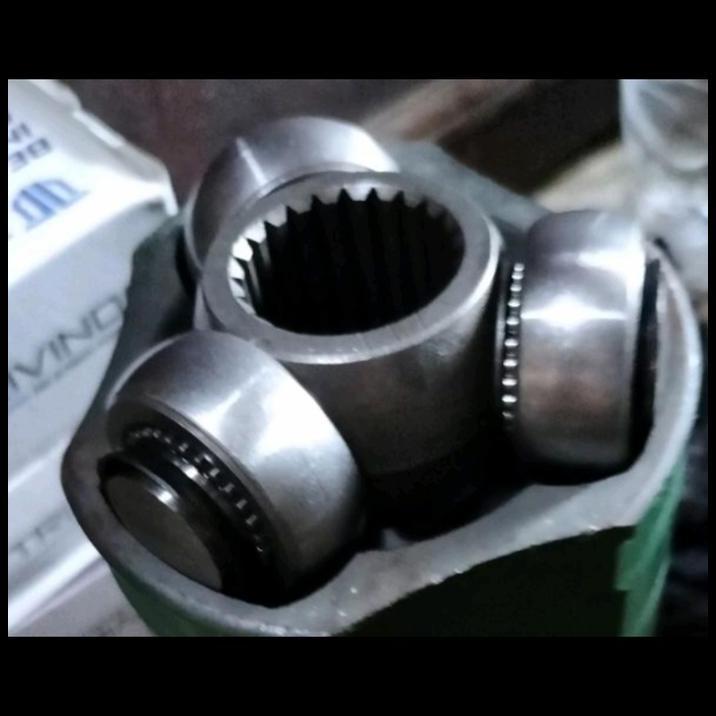 TERLARIS TRIPOD AS RODA CV JOINT DALAM VIOS LIMO GEN1 TRIVINDO 