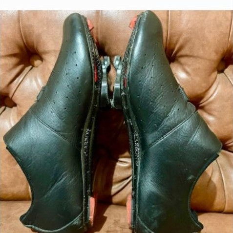 Sepatu Avelio Size 42