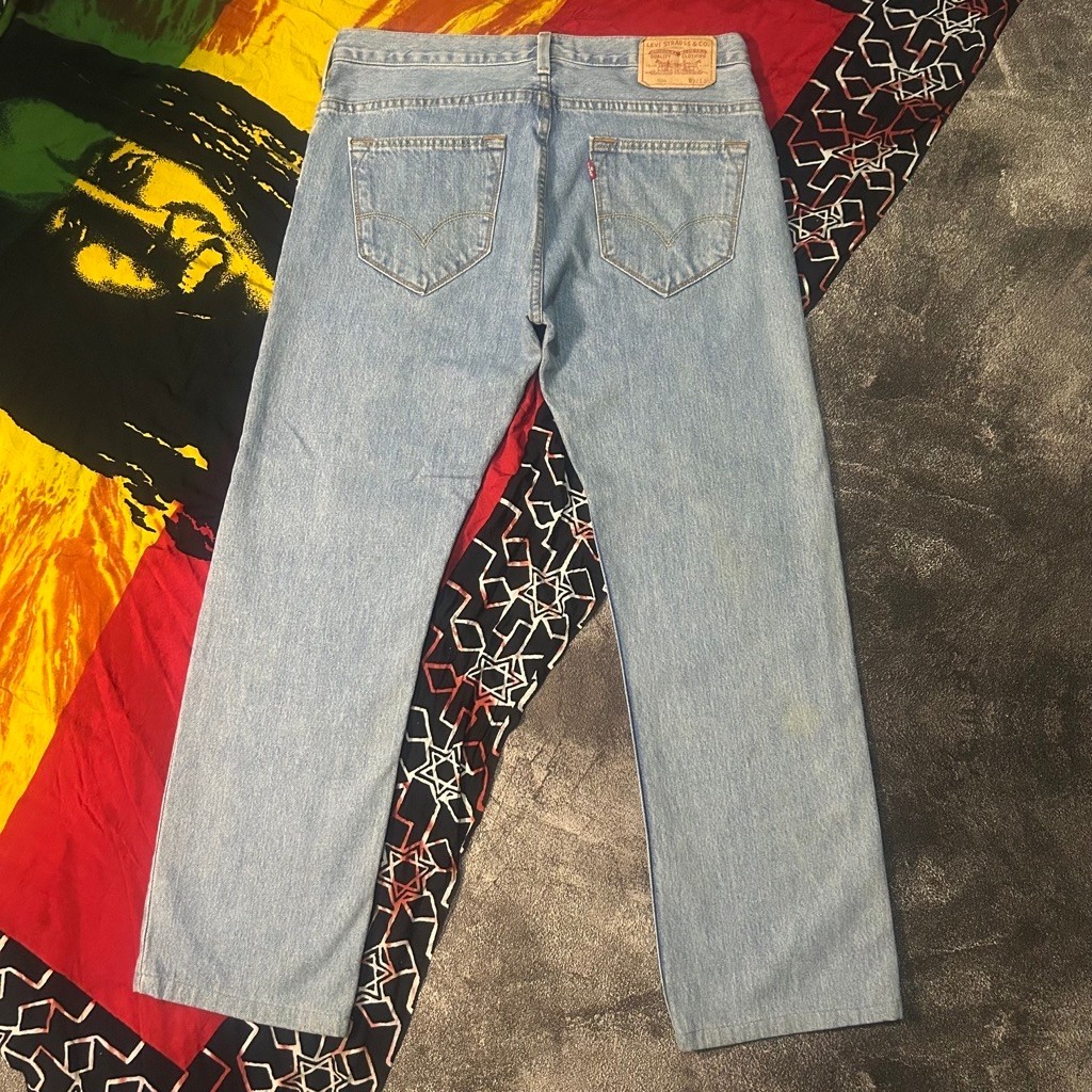 Celana Jeans Second “2010 Levi’s Lot.504 Straight Leg Light Blue Jeans”