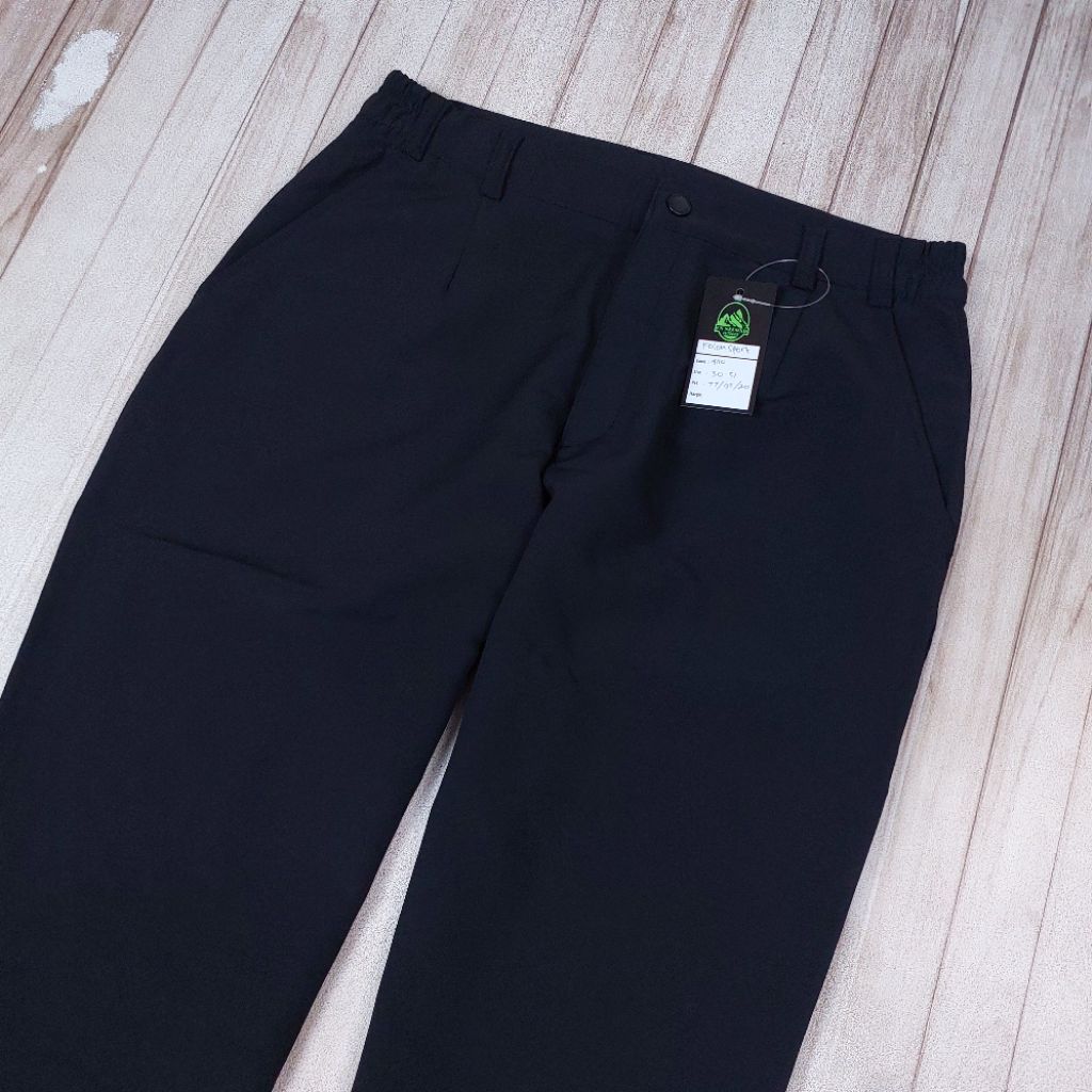 KOLON SPORT size 30-31 celana gunung outdoor second original