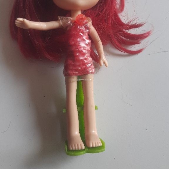Strawberry Shortcake doll