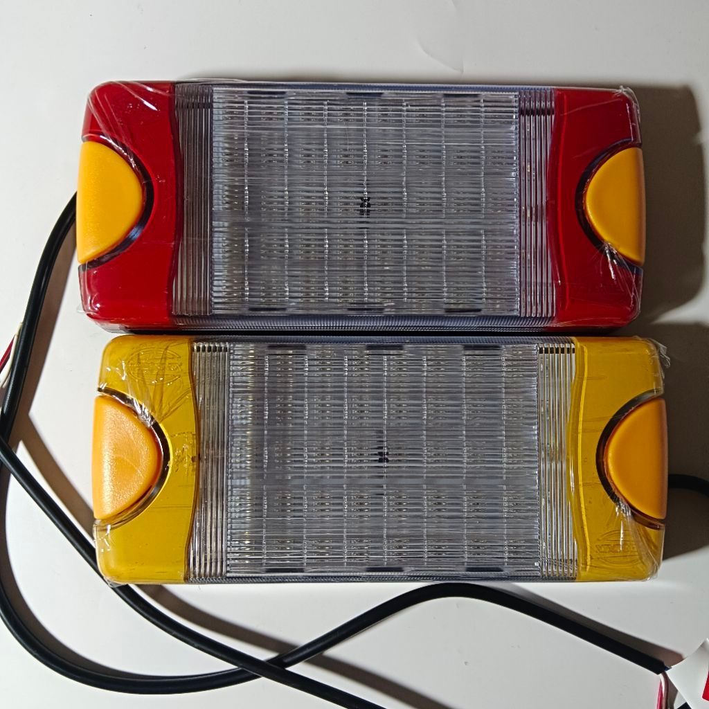 Lampu Stop 3in1 Hella Style 10volt-30volt