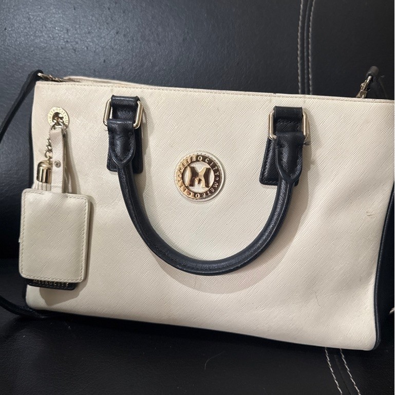 Metrocity Second Bag Black White