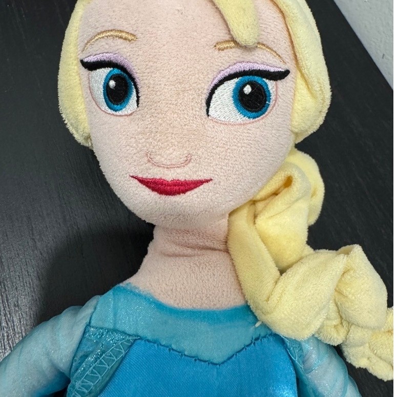 [Preloved] Boneka Frozen Character Elsa Frozen Original Disney
