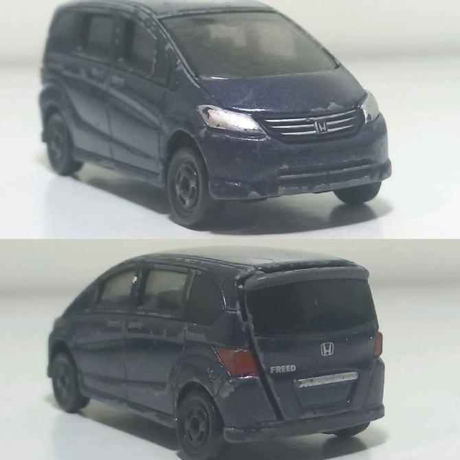 TOMICA HONDA FREED DIECAST TAKARA TOMY NO 84 BYD27