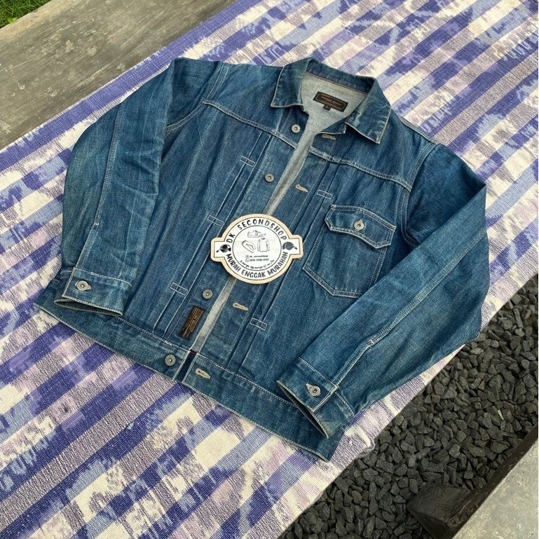 uniform bridge trucker jeans type 1