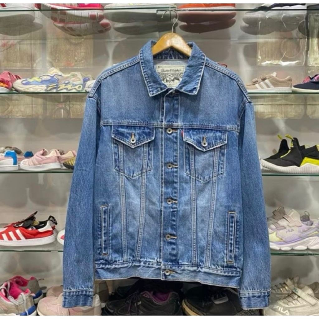 jacket denim rodeo crowns