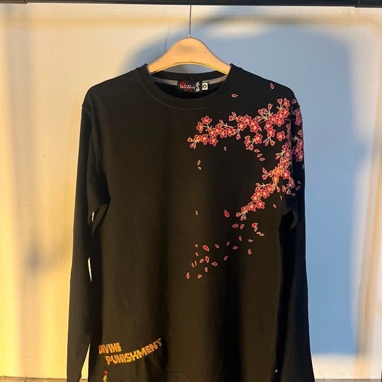 Kaos T-Shirt Hitam Sukajan Longsleeve Motif Band Unisex Casual