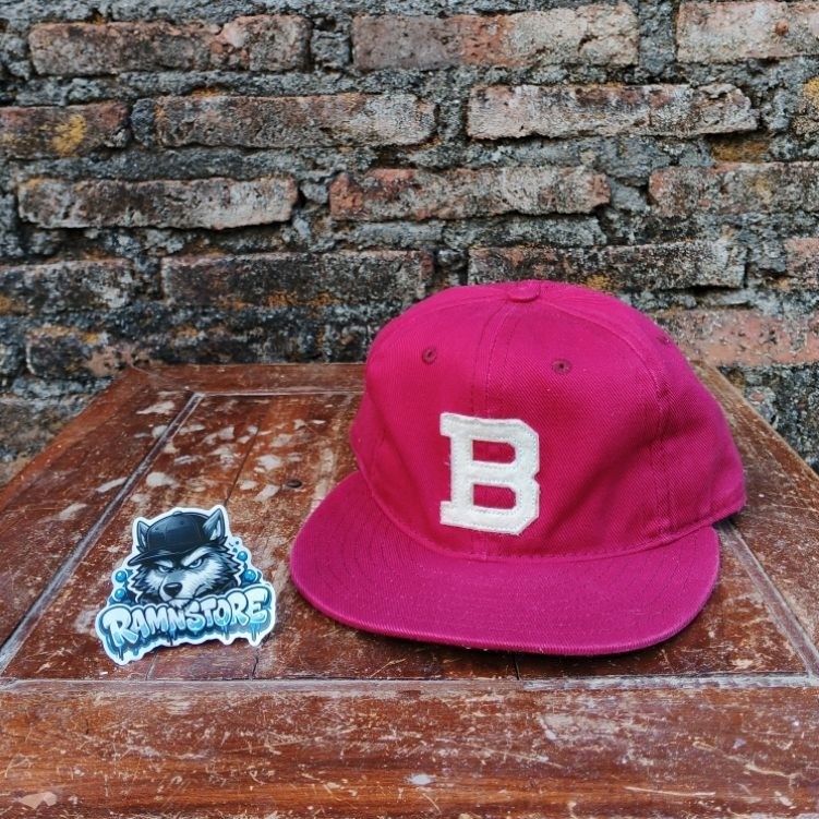 topi ebbets