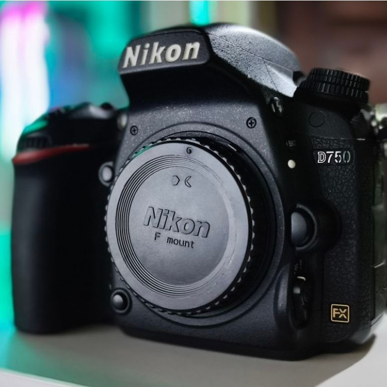 nikon D750 non WIFI & lensa afs 24-85 ed vr