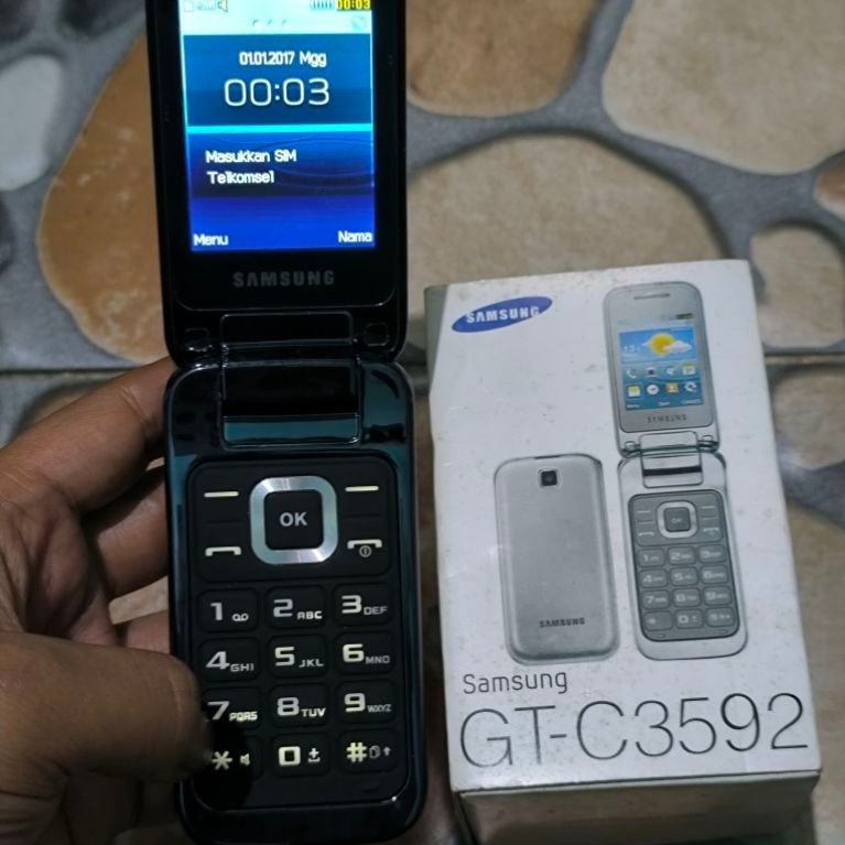 Samsung GT-C3592 Phone Flip Hitam New