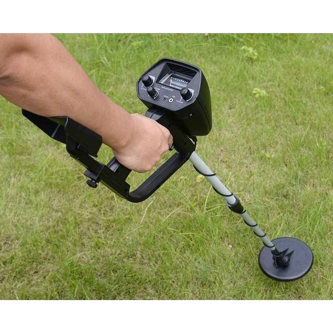 APITOYA Metal Detector Pencari Logam Sensitif untuk Emas Perak Besi dan Treasure Hunting dengan Akur