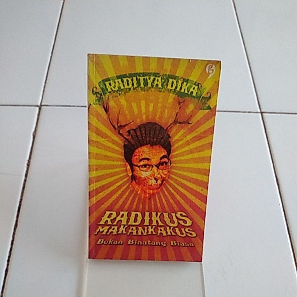 raditya dika radikus makankakus bukan bintang biasa