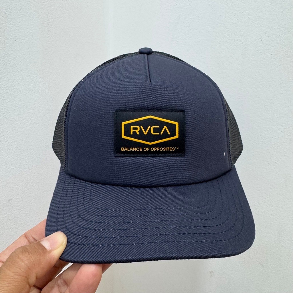 TOPI RVCA ORIGINAL DAYSHIFT FOAMY TRUCKER