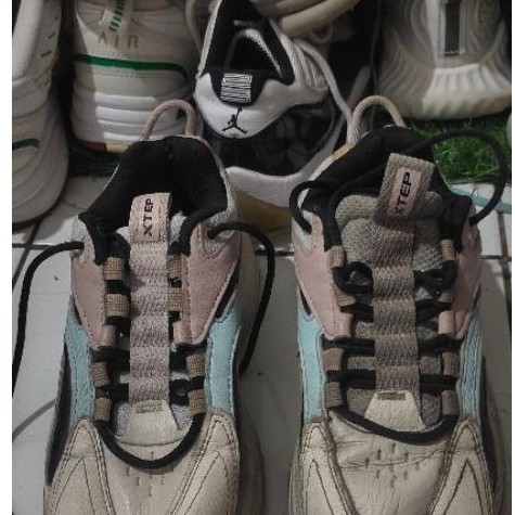 sepatu XTEP pastel size 36