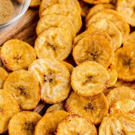 Camilan pisang kering renyah slices pisang goreng kering camilan
