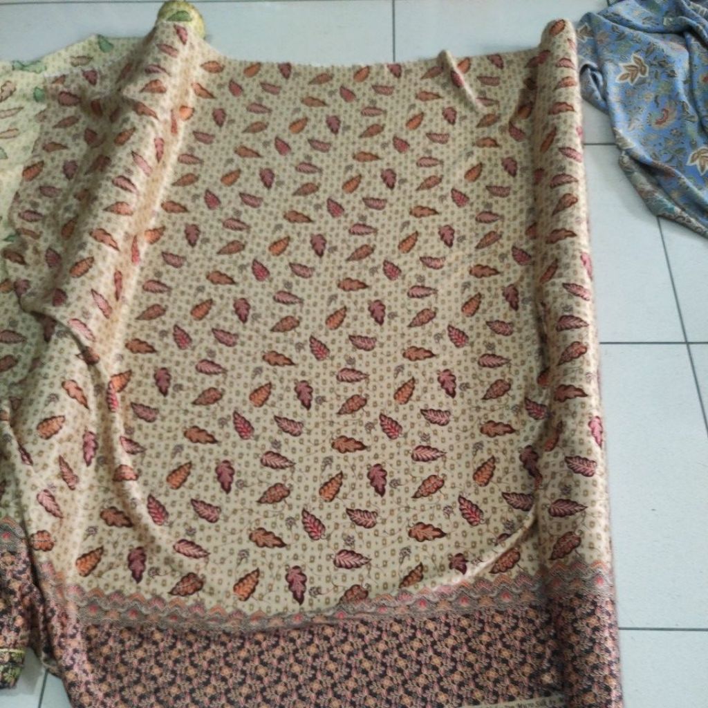 kain batik sutra mojang harga per setengah meter
