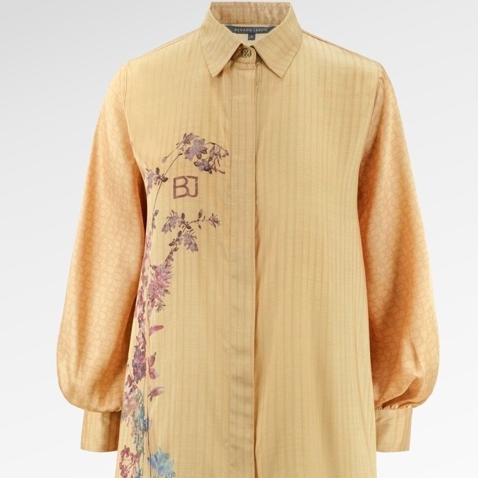 Viola basic shirt benang jarum