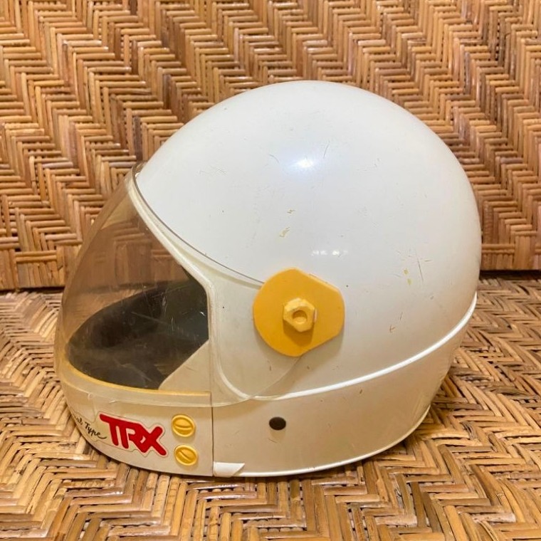 HELM HONDA TRX ORIGINAL (BAHAN) HELM ASTREA GRAND HELM JADUL HELM LAWAS HELM MOTOR CLASIC