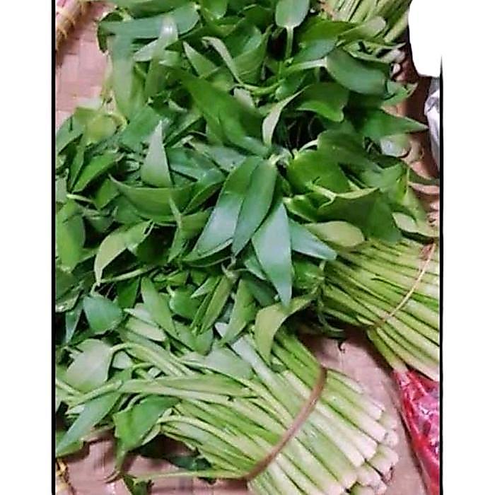 DAUN ECENG SAWAH/SAYURAN ECENG SAWAH SEGAR - 250gm