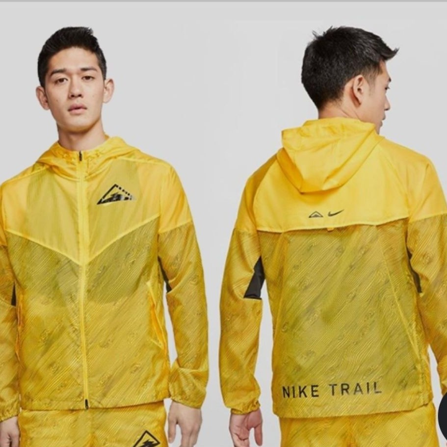 Jaket lari trail bukan Hoka