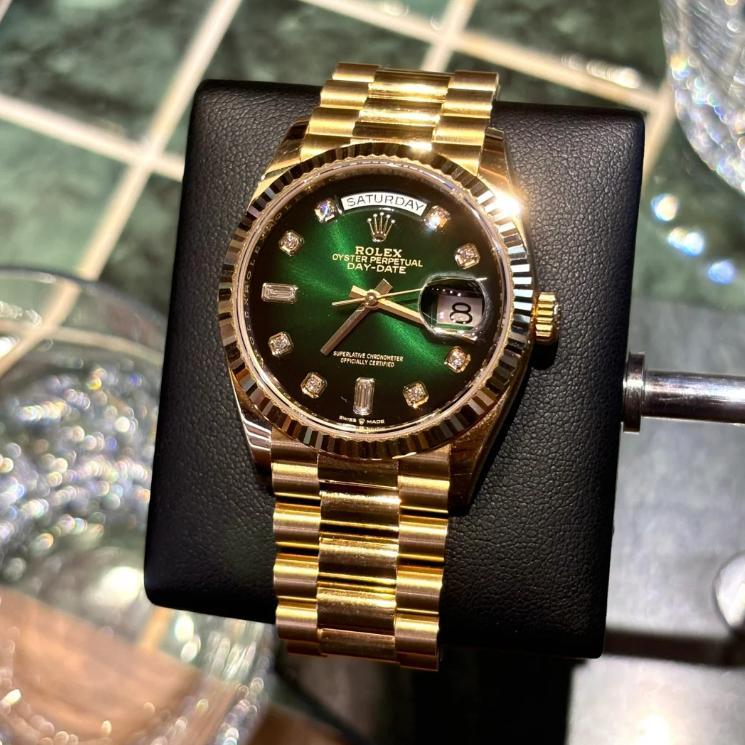 100% Aman 100% Asli Jam Tangan Rolex Pria Rolex Datejust Series M128238-0069 Dial 41Mm Emas 18 Karat