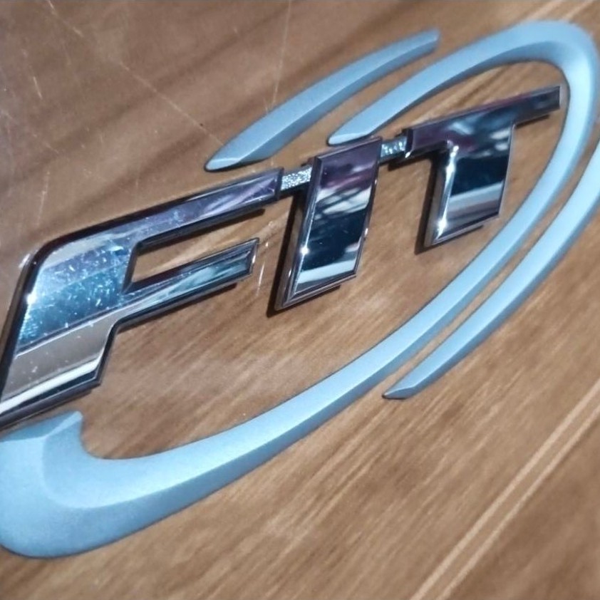 Garnish emblem fit /jazz ge8