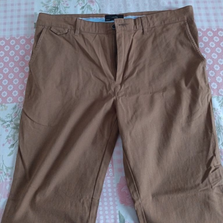 Celana Panjang Valino