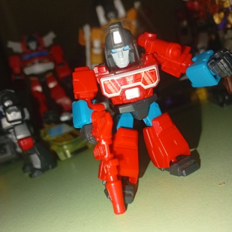 TRANSFORMERS GALAXY DEFENDER VERSION. PERCEPTOR. ACTION FIGURE MINI.